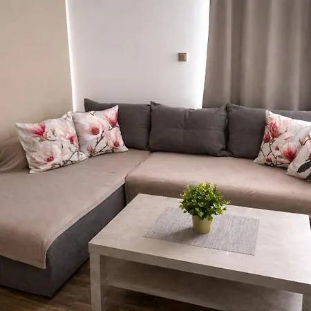 Apartament Rosijo *