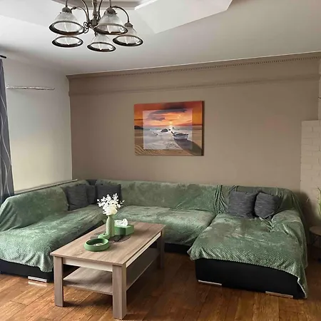 Apartament Rosijo